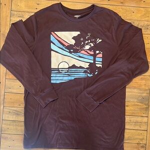 Old Navy Men's Graphic Long Sleeve Shirt - Brownish/Maroon